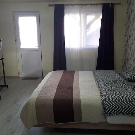 فندق Casa Cu Butoi سوفاتا المظهر الخارجي الصورة