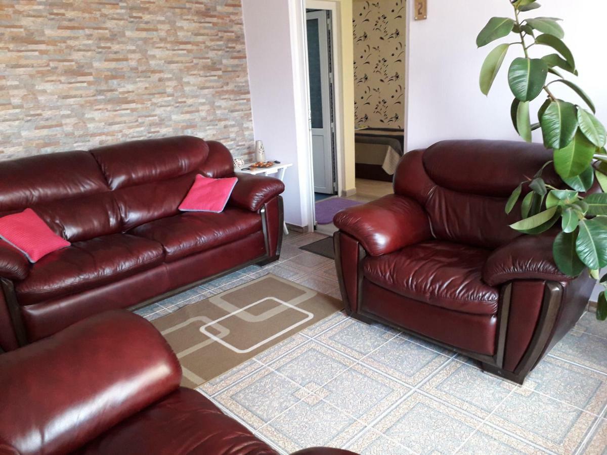 فندق Casa Cu Butoi سوفاتا المظهر الخارجي الصورة
