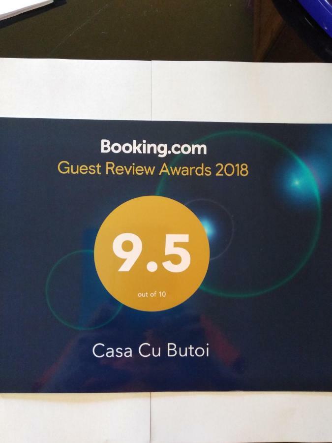 فندق Casa Cu Butoi سوفاتا المظهر الخارجي الصورة